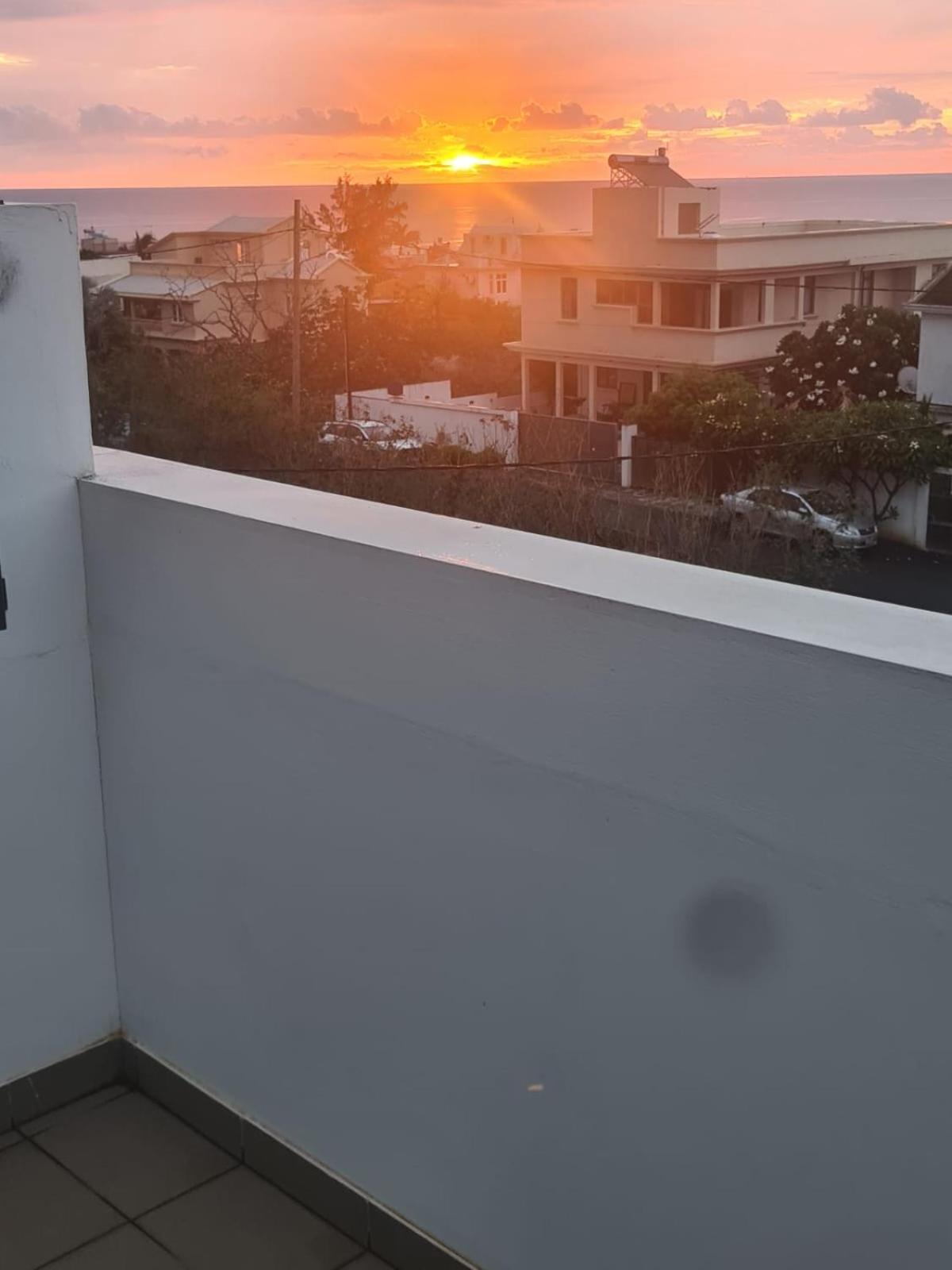Ocean Blue Villa, Flic-En-Flac 외부 사진